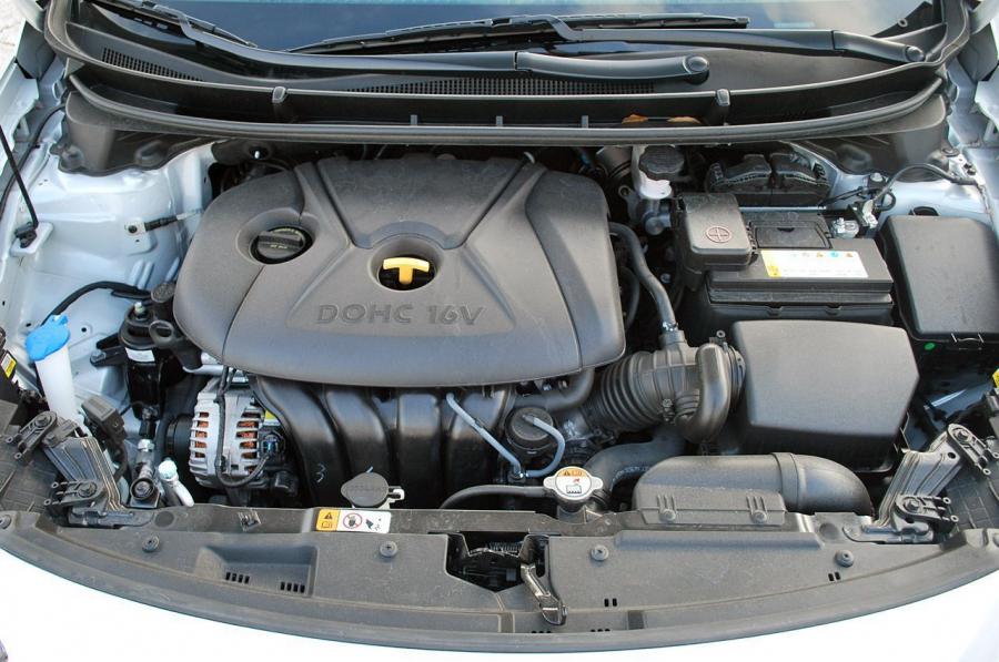  Hyundai Elantra GT 2012 года  (фото 81 из 151)